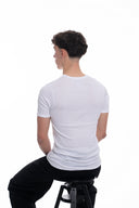 T-Shirt mit Rundhalsausschnitt und kurzen Ärmeln mit Bündchen aus Baumwolle